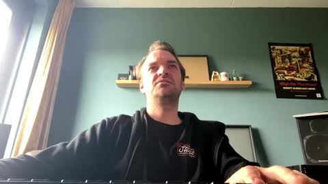 Snapshot of stonednboner chatting on October 2025 01:45:02 PM Stonerboner online show from October 2025 01:45:02 PM