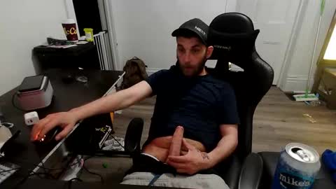 stonedpanda77 online show from June 2026 01:39:01 AM