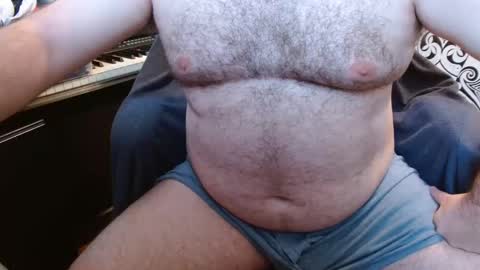 Stonerbear42 online show from September 2025 05:36:01 PM