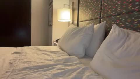 Snapshot of stoneybel chatting on November 2025 04:23:02 AM stoneybel online show from November 2025 04:23:02 AM