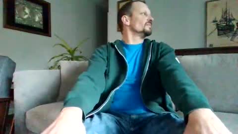 LifestyleMan313 online show from October 2025 08:49:02 PM