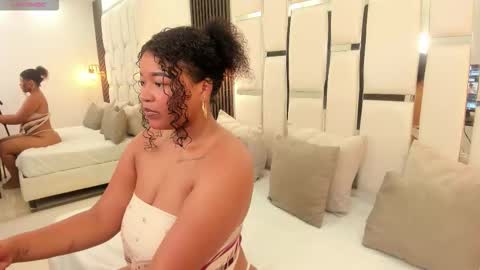 Snapshot of stormy_kox chatting on November 2025 02:34:02 AM Stormy online show from November 2025 02:34:02 AM