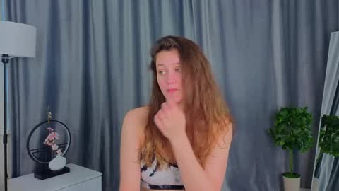 Luna online show from May 2026 05:24:01 AM