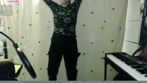 Snapshot of stormythunder chatting on December 2024 05:10:02 AM Stormythunder online show from December 2024 05:10:02 AM