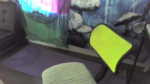 Snapshot of stormythunder chatting on September 2025 05:07:02 PM Stormythunder online show from September 2025 05:07:02 PM