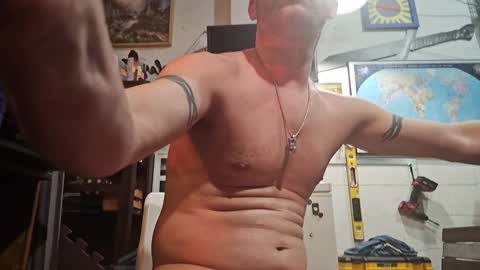 Str8 online show from September 2025 02:53:02 PM