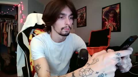 Snapshot of str8whiteboy21 chatting on December 2024 05:18:02 AM str8whiteboy21 online show from December 2024 05:18:02 AM