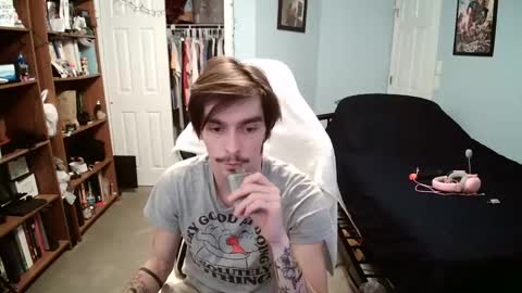 Snapshot of str8whiteboy21 chatting on January 2025 05:26:01 PM str8whiteboy21 online show from January 2025 05:26:01 PM