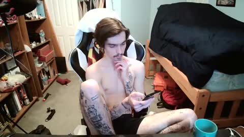 Snapshot of str8whiteboy21 chatting on February 2025 02:32:01 PM str8whiteboy21 online show from February 2025 02:32:01 PM