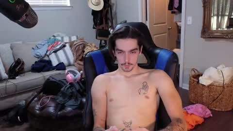 Snapshot of str8whiteboy21 chatting on September 2025 04:18:02 PM str8whiteboy21 online show from September 2025 04:18:02 PM