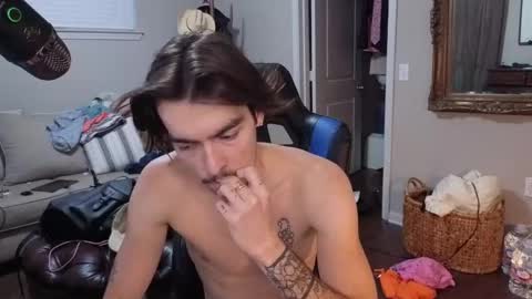 Snapshot of str8whiteboy21 chatting on September 2025 11:10:01 AM str8whiteboy21 online show from September 2025 11:10:01 AM