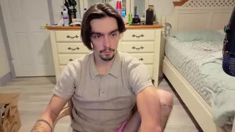 Snapshot of str8whiteboy21 chatting on November 2025 02:14:02 AM str8whiteboy21 online show from November 2025 02:14:02 AM