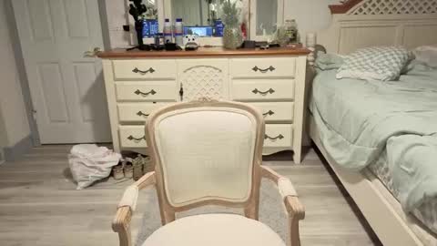 Snapshot of str8whiteboy21 chatting on December 2025 06:40:02 AM str8whiteboy21 online show from December 2025 06:40:02 AM