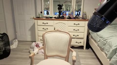 Snapshot of str8whiteboy21 chatting on December 2025 08:20:02 AM str8whiteboy21 online show from December 2025 08:20:02 AM