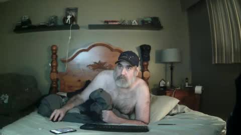 Snapshot of straightbear4you chatting on March 2025 02:34:02 PM Straightbear4you online show from March 2025 02:34:02 PM