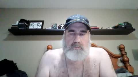 Snapshot of straightbear4you chatting on September 2025 08:05:02 AM Straightbear4you online show from September 2025 08:05:02 AM