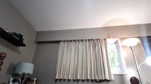 Snapshot of straightbear4you chatting on October 2025 11:06:02 PM Straightbear4you online show from October 2025 11:06:02 PM