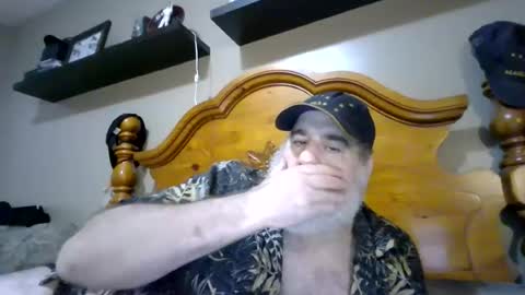 Straightbear4you online show from July 2026 08:14:01 AM