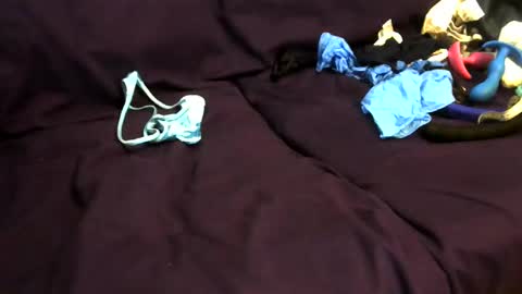 Snapshot of straightboytoy713851 chatting on October 2025 10:43:02 AM straightboytoy713851 online show from October 2025 10:43:02 AM