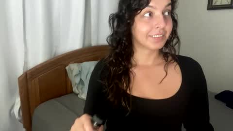 Snapshot of straightoutthetrailer chatting on November 2025 06:05:02 AM lucille beatrice luficer call me lucy online show from November 2025 06:05:02 AM