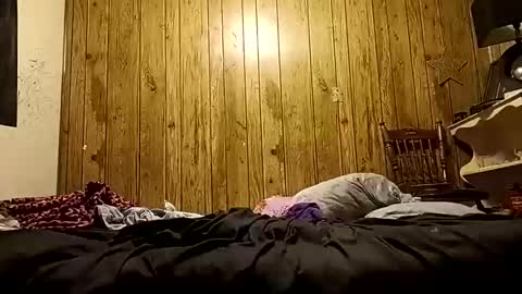 straighttoy online show from November 2025 02:00:01 AM