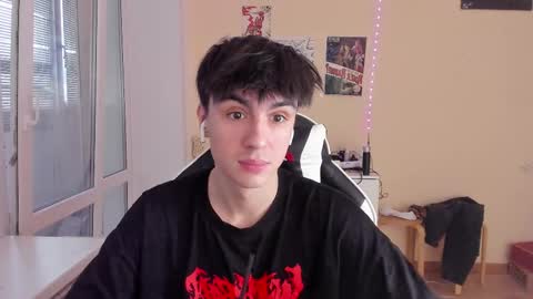 Ray online show from February 2025 02:02:01 PM