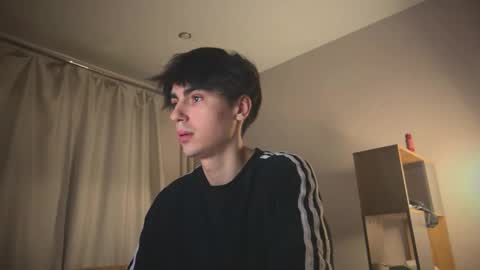 Ray online show from February 2026 09:45:01 PM