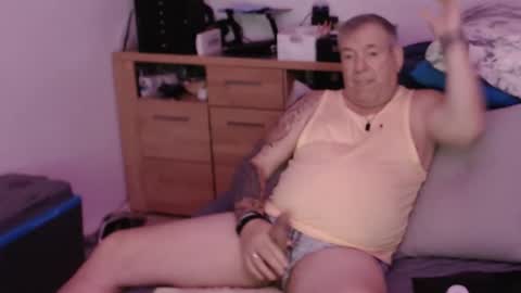 Stranger online show from September 2025 09:31:02 PM