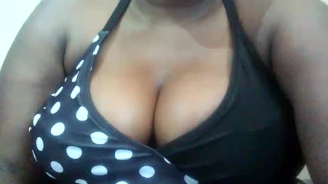 Snapshot of strangerdanger_2 chatting on November 2025 11:42:02 AM strangerdanger_2 online show from November 2025 11:42:02 AM