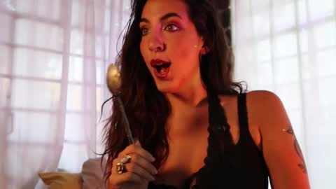 Snapshot of strawberripulp chatting on February 2025 11:32:01 PM Angel Baby online show from February 2025 11:32:01 PM