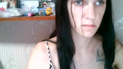 Snapshot of strawberry_storm chatting on June 2026 05:57:02 PM Strawberry Storm online show from June 2026 05:57:02 PM