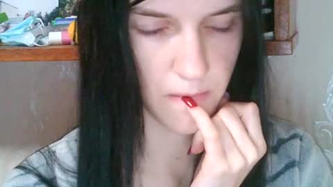Snapshot of strawberry_storm chatting on July 2026 08:14:01 PM Strawberry Storm online show from July 2026 08:14:01 PM