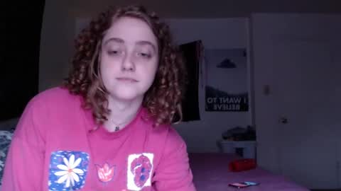 Snapshot of strawberrylotsacake chatting on March 2026 04:59:01 PM Strawberrylotsacake online show from March 2026 04:59:01 PM