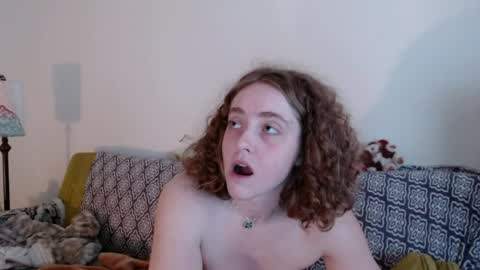 Snapshot of strawberrylotsacake chatting on April 2026 12:58:02 PM Strawberrylotsacake online show from April 2026 12:58:02 PM