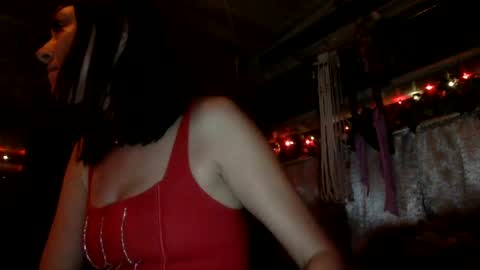 Snapshot of strawbrysugar chatting on December 2024 01:47:01 AM Ruby Moon online show from December 2024 01:47:01 AM