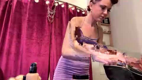 Snapshot of strawbrysugar chatting on October 2025 01:46:01 AM Ruby Moon online show from October 2025 01:46:01 AM