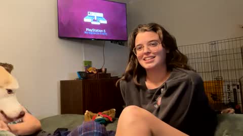 StringsNCurves online show from March 2025 03:54:01 AM