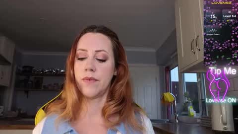 Amorina online show from February 2026 10:29:01 AM