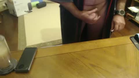 Snapshot of stromg2000 chatting on December 2024 05:32:01 PM stromg2000 online show from December 2024 05:32:01 PM