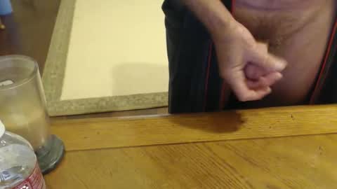 Snapshot of stromg2000 chatting on October 2025 02:18:02 PM stromg2000 online show from October 2025 02:18:02 PM