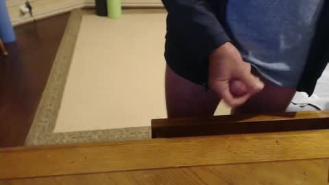 Snapshot of stromg2000 chatting on December 2025 10:58:01 PM stromg2000 online show from December 2025 10:58:01 PM