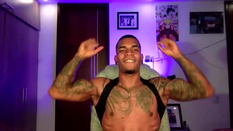 Snapshot of strong_blackboy chatting on February 2026 03:03:01 AM strong blackboy online show from February 2026 03:03:01 AM