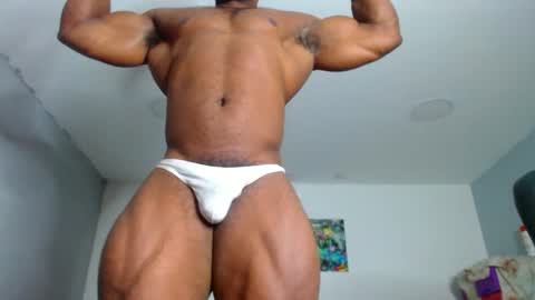 strong_george1 online show from January 2025 09:58:02 PM