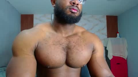 strong_george1 online show from February 2025 11:55:01 PM