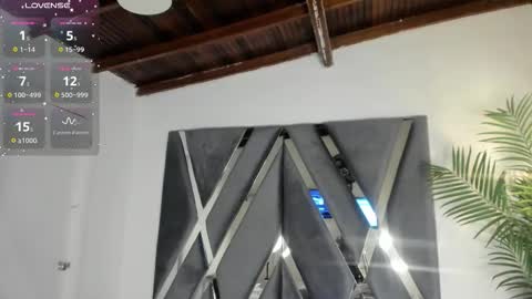 Alexa   online show from November 2025 11:00:02 AM