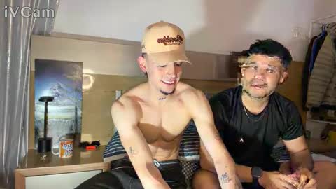 Snapshot of stronghardlatino chatting on February 2026 03:57:02 AM stronghardlatino online show from February 2026 03:57:02 AM