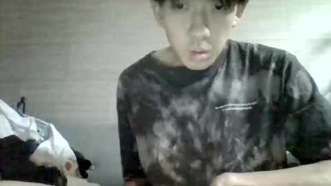 Asian boy online show from June 2026 03:18:01 PM