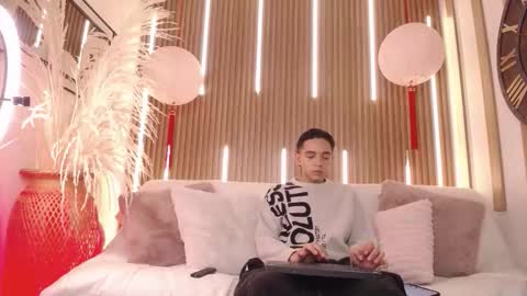 STUART online show from January 2026 09:02:02 PM