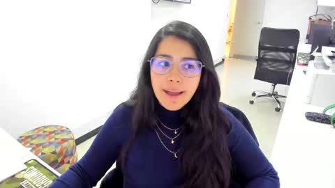 studcb_ online show from January 2025 07:35:01 PM