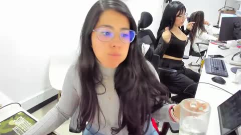 studcb_ online show from February 2025 01:55:01 AM